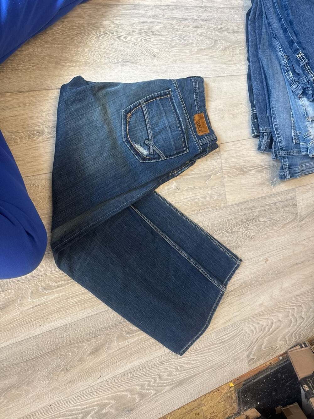 BKE Alec Bootcut Medium Wash Distressed Jeans